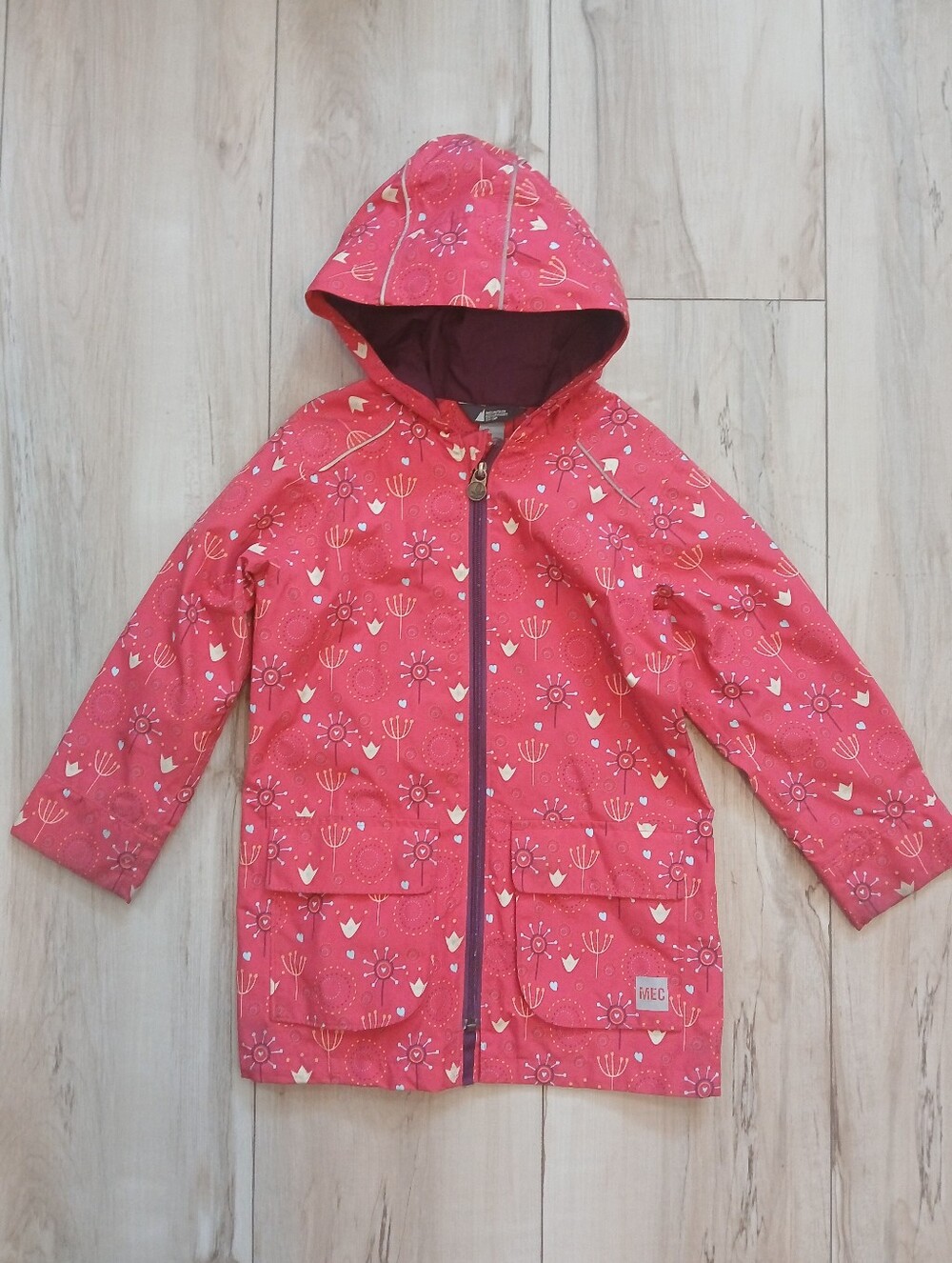 MEC Girls Pink Floral Waterproof Rain Jacket Hooded Reflective Size 5